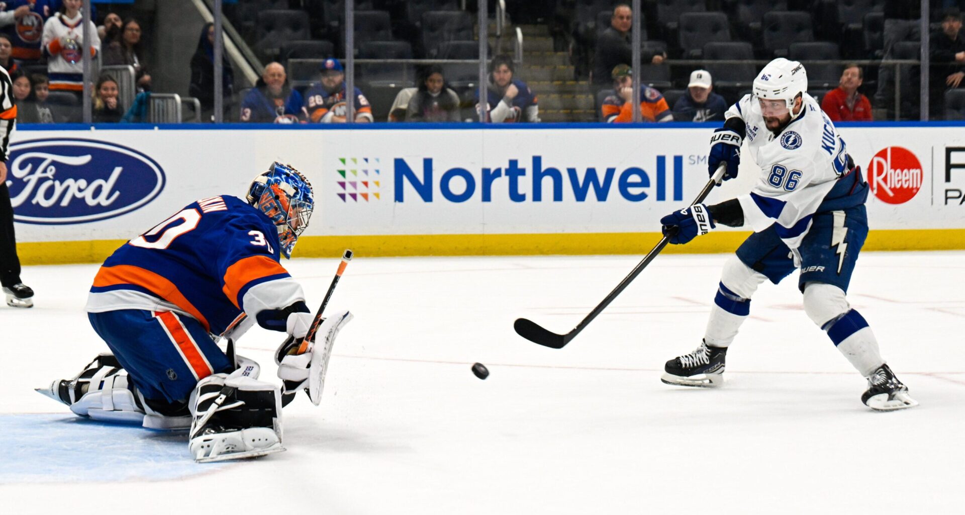 Tampa Bay Lightning vs Los Angeles Kings Prediction 1/1/2026 Today's NHL Picks