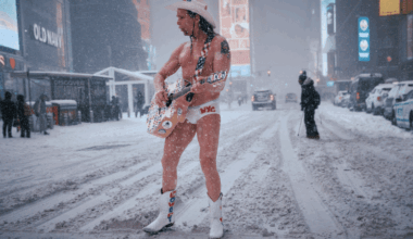 Big freeze grips United States