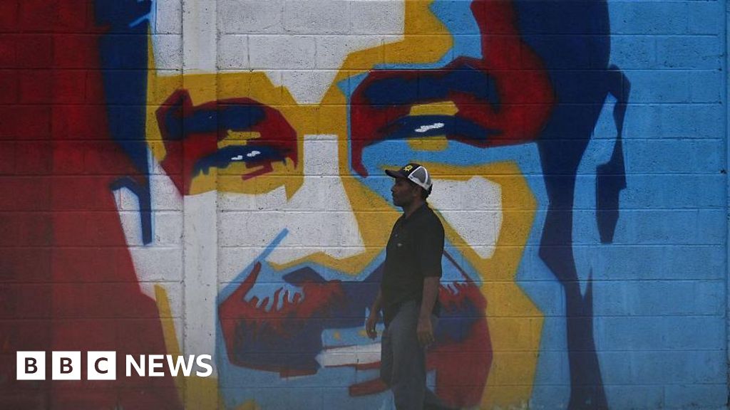 Trump's move to topple Maduro is fraught with risk