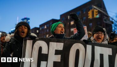 Federal judge denies request to block ICE surge in Minnesota - BBC