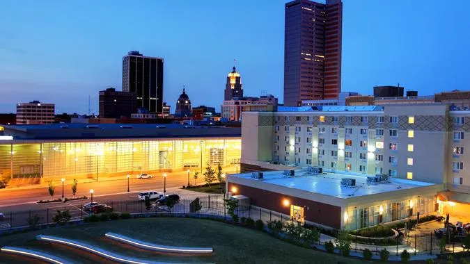 DenisTangneyJr / Getty Images/iStockphoto