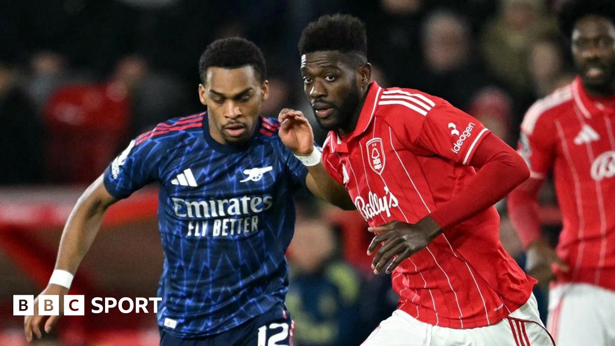 Premier League LIVE: Nottingham Forest vs Arsenal after wins for West Ham, Chelsea, Leeds, Sunderland & Man Utd