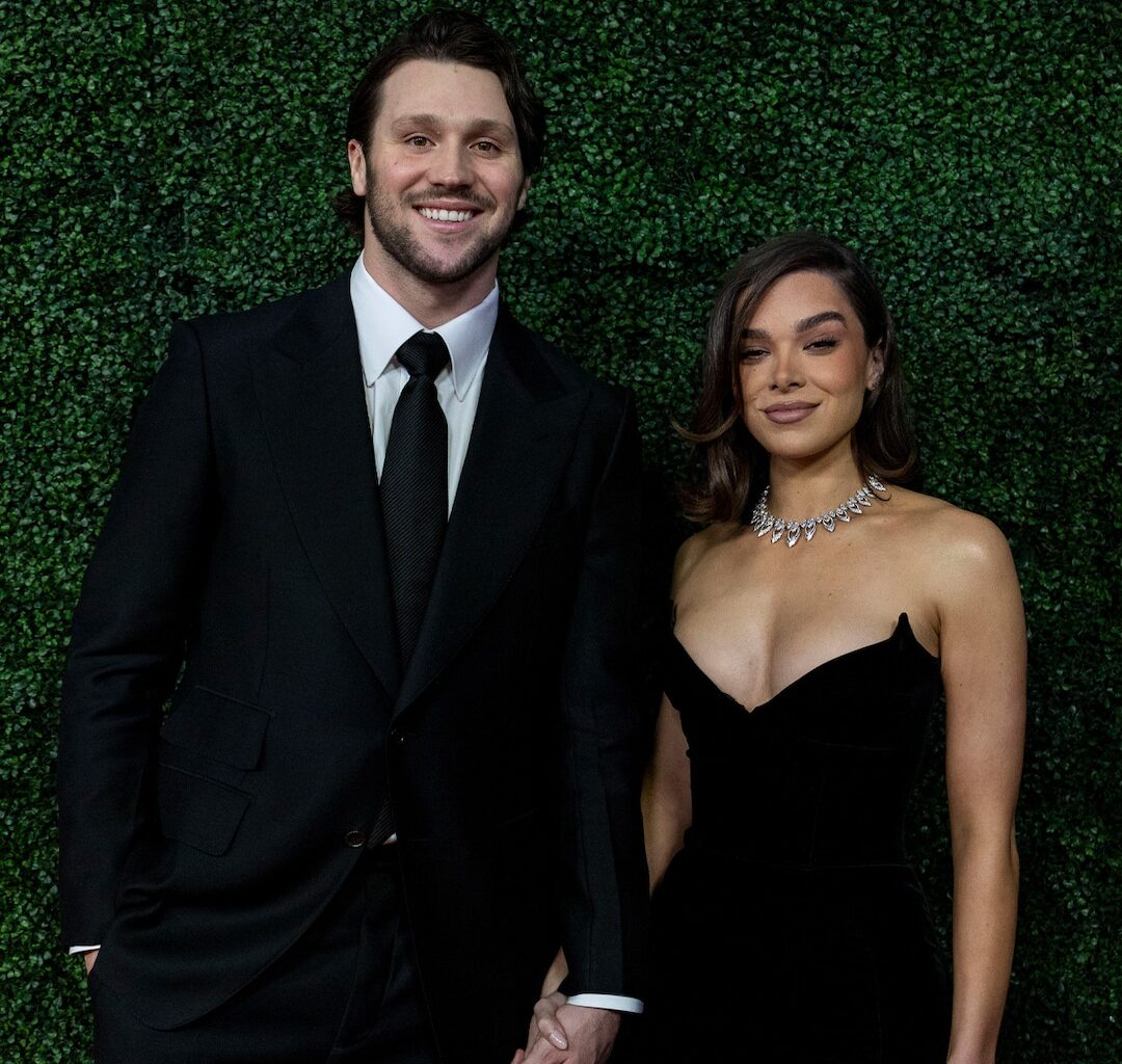 Hailee Steinfeld Gets Josh Allen, Bills Shoutout