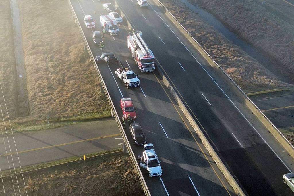 Multi-vehicle collison on King George Boulevard (1st Due Media Photo)