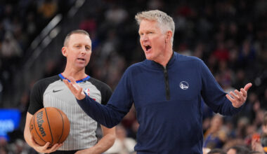Warriors coach Steve Kerr ejected after heated exchange over no-call in 4th quarter