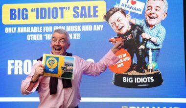 Ryanair CEO dismisses Elon Musk's idea of buying the airline as verbal feud escalates