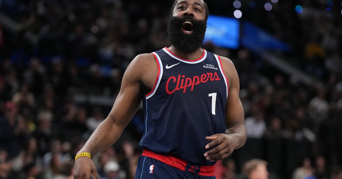 The Clippers can't lose. A man had to eat his tweet. It's a turnaround like none other in the NBA :: WRAL.com