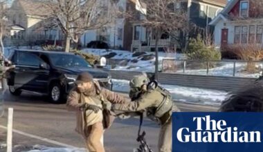 Videos show altercation between Alex Pretti and federal officers 11 days before he was killed | US news