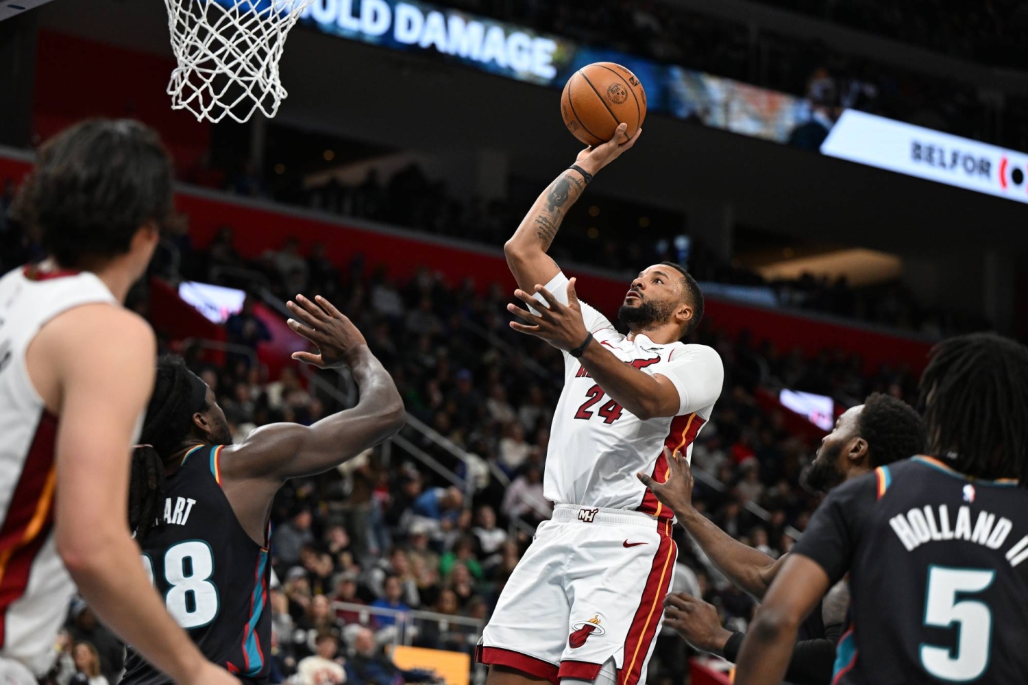 Heat top East-leading Pistons in fourth straight win