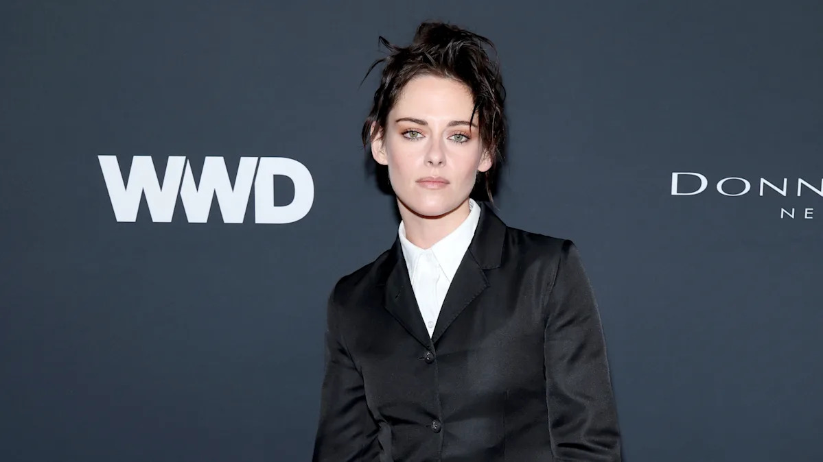 Kristen Stewart Says “Reality Is Breaking” Under Trump & Her Directorial Debut Would Have Been “Impossible” To Make In The U.S.