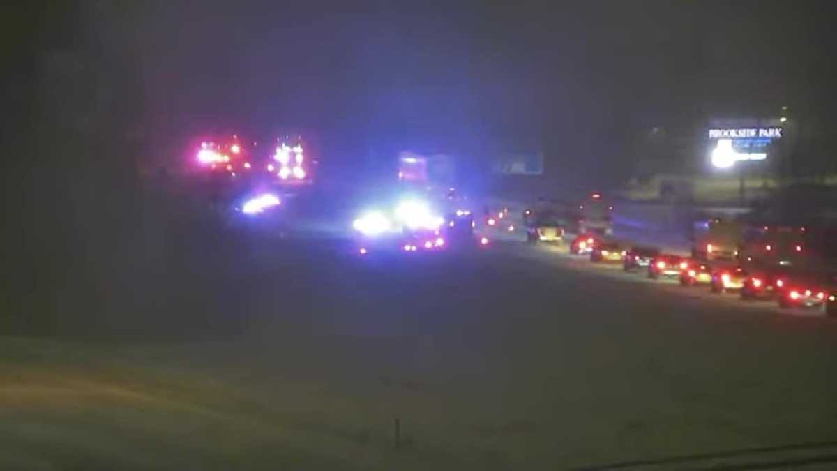 Salem, New Hampshire crash: Person struck on I-93