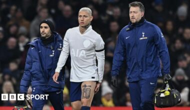 Le Bris: 'Neil is still important to the group'