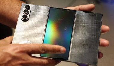 Samsung’s new phone looks straight out of science fiction. I got to try it | News