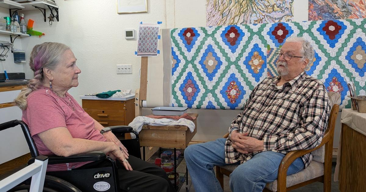 Paducah artist receives unique device to continue painting after injury | News