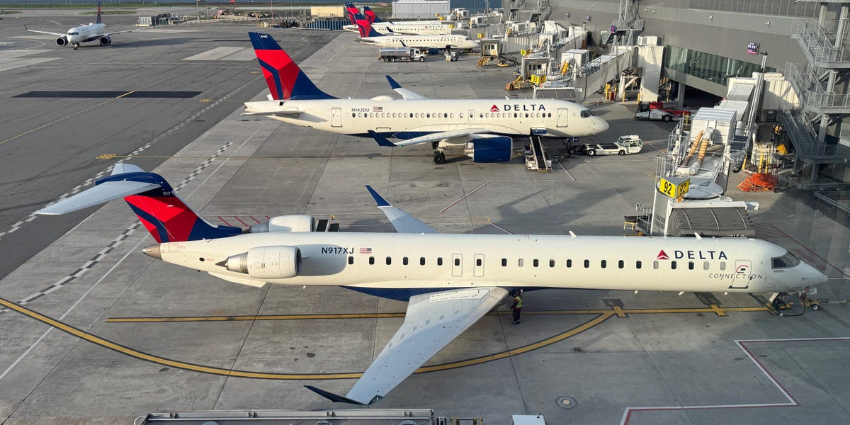 Trump's Political Threat to 'Decertify' Canadian Planes Is Anti-Safety