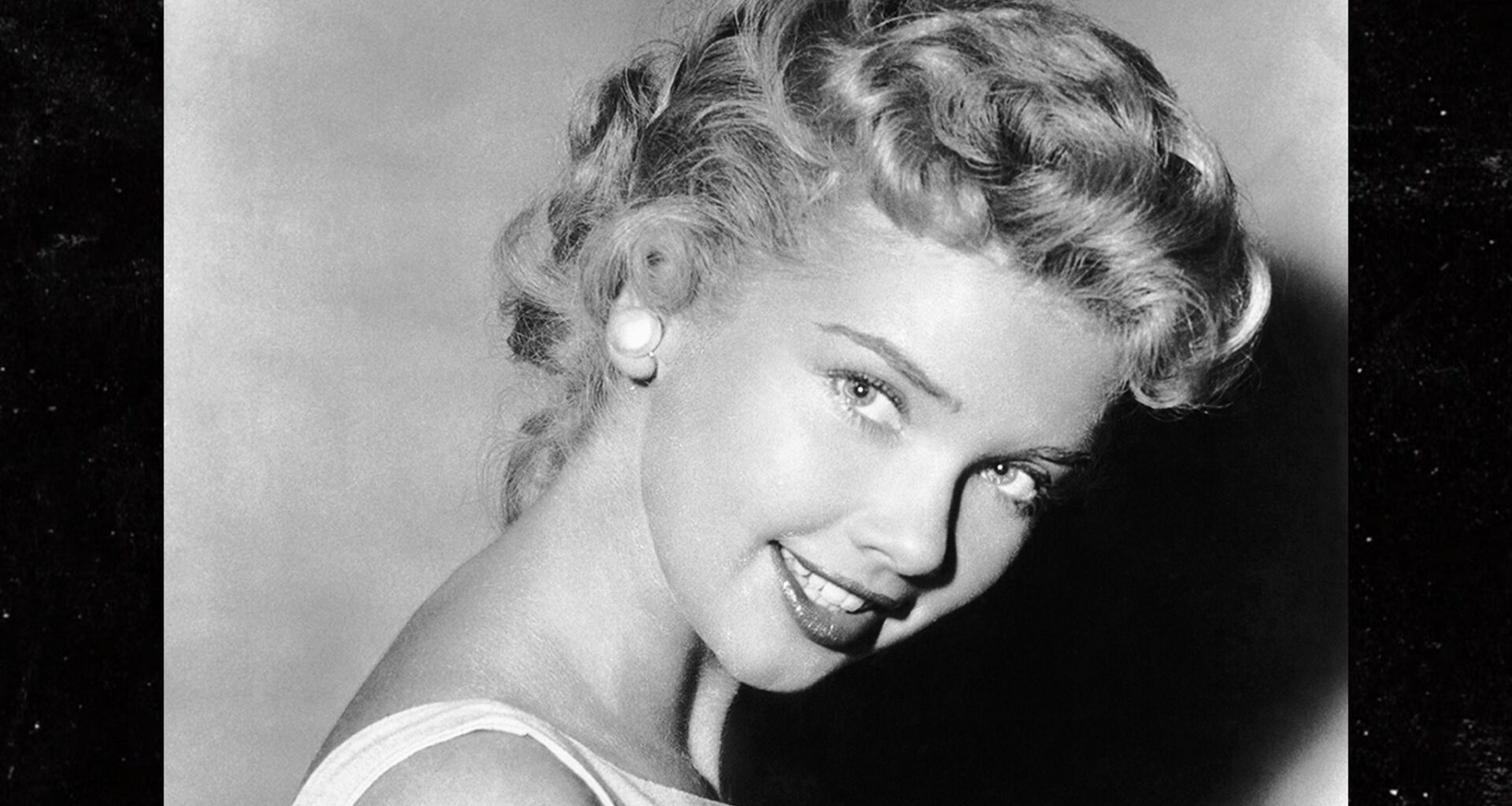 Elvis Presley 'Loving You' Co-Star Yvonne Lime Dead at 90