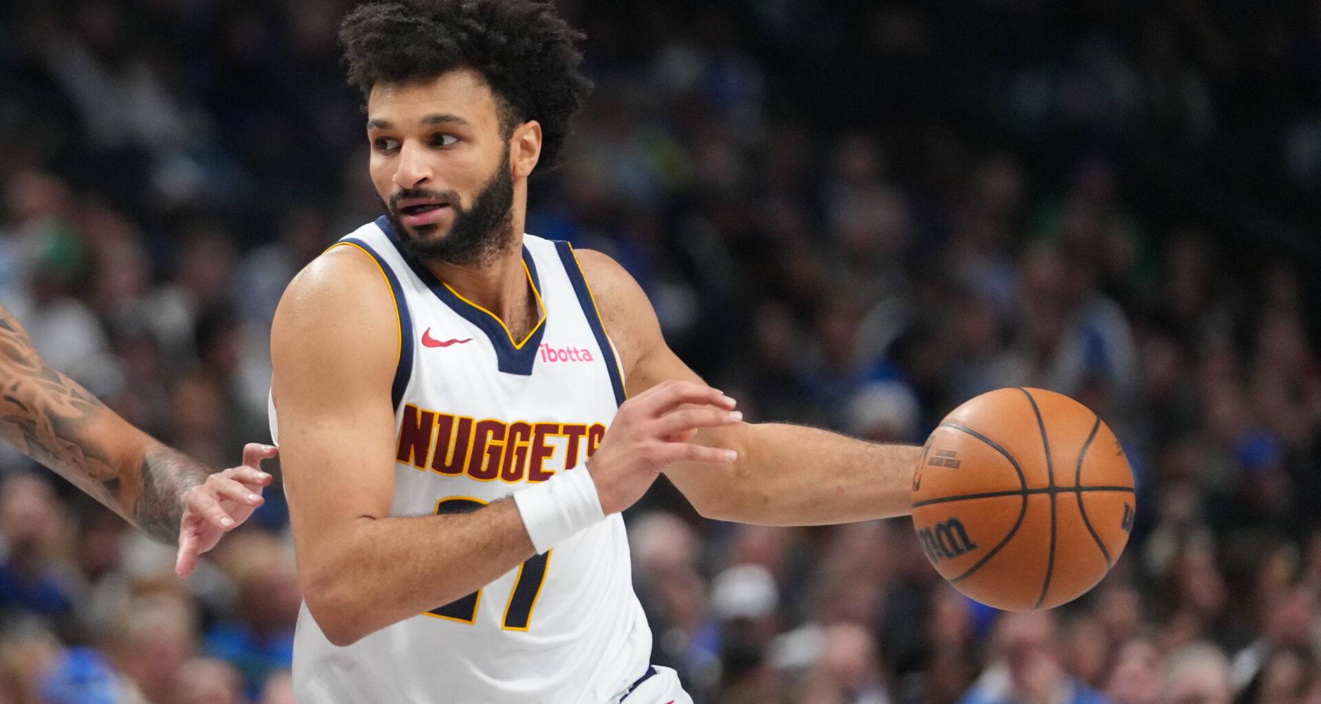Jamal Murray scores 33 and Nuggets beat Mavs 118-109 as Cooper Flagg exits with sprained ankle