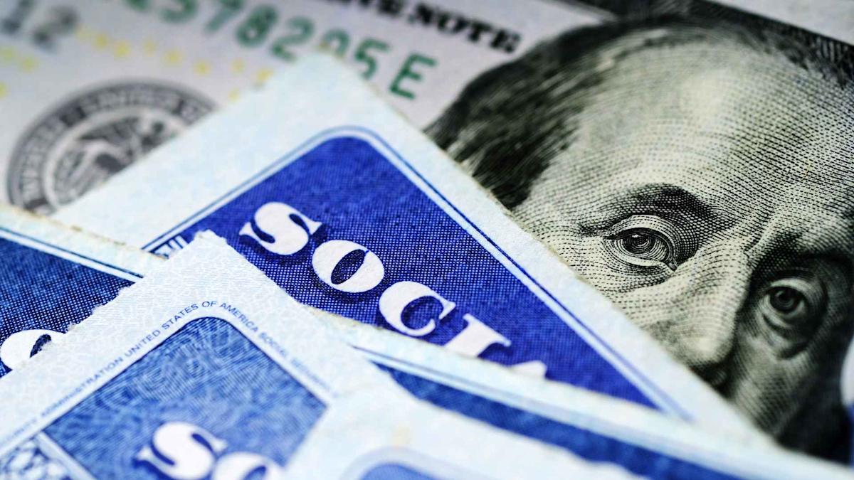 What a $460 Monthly Cut in Social Security Would Mean for Millions of Retirees