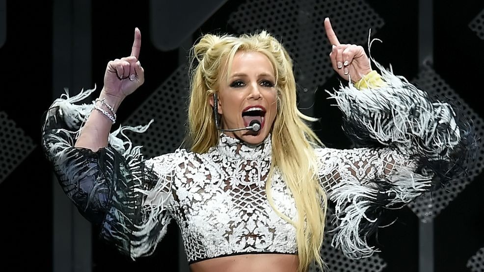 LOS ANGELES, CA - DECEMBER 02:  Singer Britney Spears performs onstage during 102.7 KIIS FM's Jingle Ball 2016 presented by Capital One at Staples Center on December 2, 2016 in Los Angeles, California.  (Photo by Kevin Winter/Getty Images for iHeartMedia)