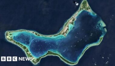 UK's Chagos Islands deal an 'act of great stupidity', Trump says