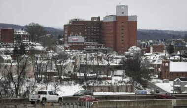 Hospitals, ambulance services brace for snow set to blanket Western Pa.