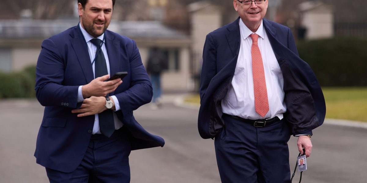 Bond yields jump after Trump hints Hassett won't be named Fed chair as Wall Street eyes hawk Warsh