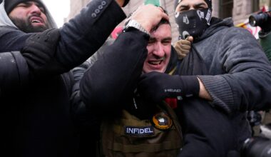 Anti-ICE rally chases off US far-right influencer Jake Lang in Minneapolis | Protests News