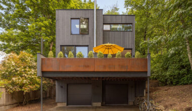 A Postmodern Seattle Home Reimagined for Nature + Modern Life