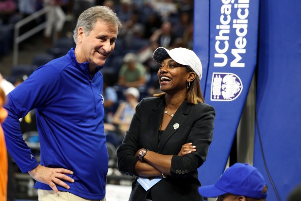 Chicago Sky principal owner Michael Alter, left, speaks to co-owner and operating chairman Nadia Rawlinson during halftime of the Chicago Sky game against Atlanta Dream at Wintrust Arena on Aug. 7, 2025. (Eileen T. Meslar/Chicago Tribune)