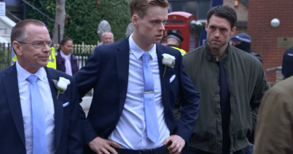 EastEnders fans spot major flash-forward clue to 'reveal' mystery man