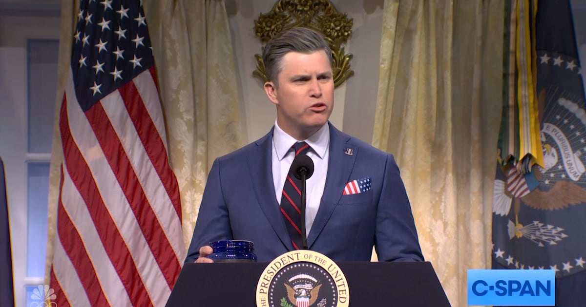 SNL’s Colin Jost Roasts Pentagon Pete Hegseth’s Embarrassing Workout Video