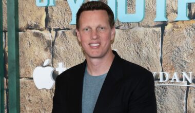 Paramount Skydance Continues to Insist Its Warner Bros. Discovery Offer Is Better Than Netflix's Deal