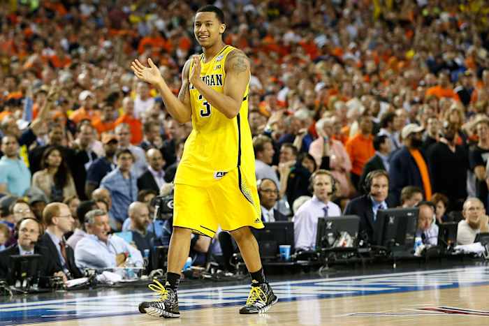 Michigan basketball honors Trey Burke with No. 3 jersey raised to rafters
