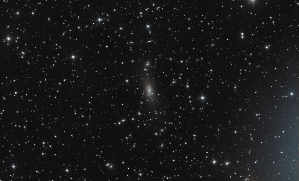 Einstein Probe Unveils Turbulent Past Of Galaxy Cluster Abell 3571