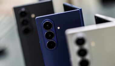 Exclusive: Samsung to double mobile devices powered by Google's Gemini to 800 mln units this year