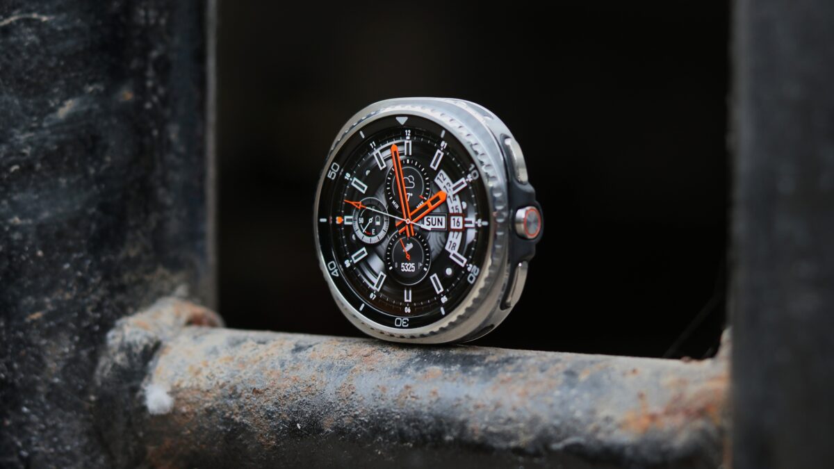 Boost your new year fitness plans with a discounted Galaxy Watch in the UK