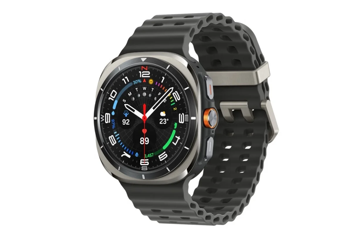 Samsung Galaxy Watch Ultra (2025) in Titanium Grey