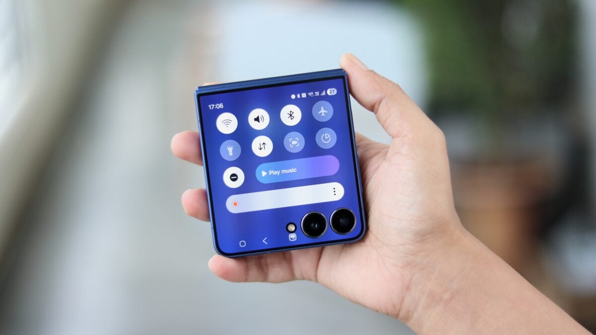 Save $200 on the Galaxy Z Flip 7 in the USA without a trade-in