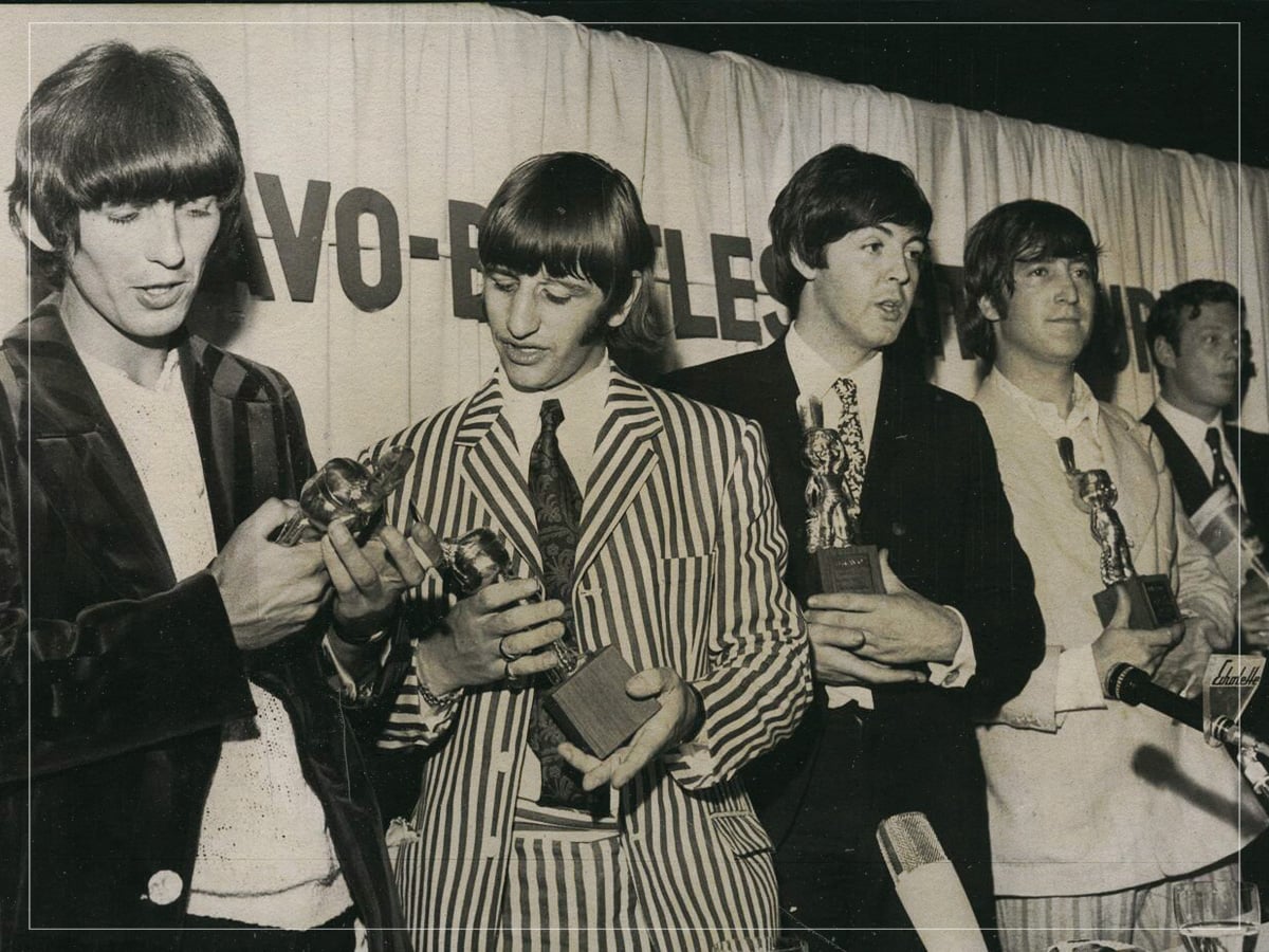 George Harrison - Ringo Starr - Paul McCartney - John Lennon - 1966 - Munich - The Beatles