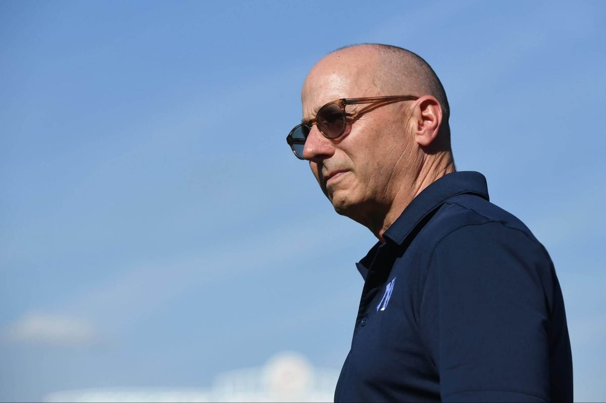 Yankees considering options for adding right-handed outfield bat: Sources