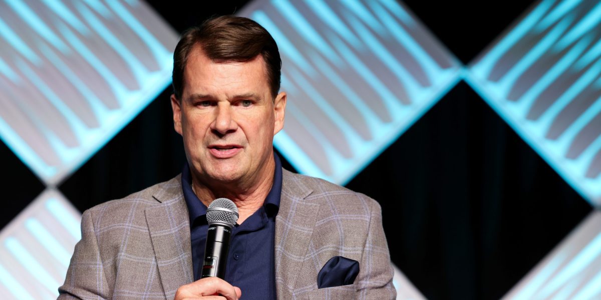 Ford CEO Jim Farley: Blue-collar labor shortages are hampering AI data center expansion, reshoring