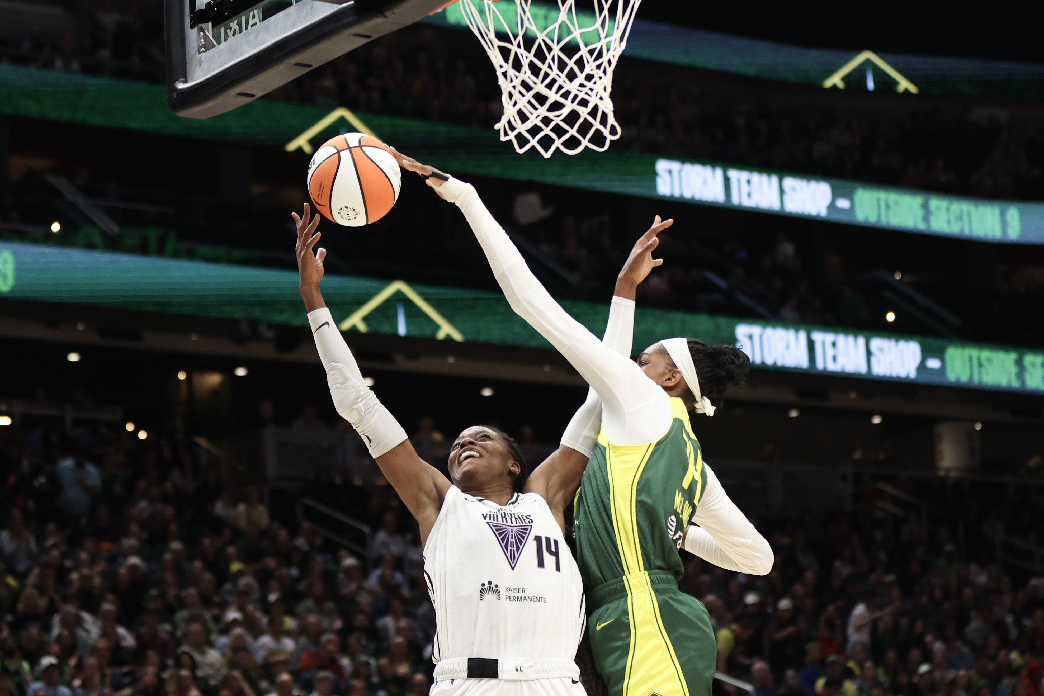 SEATTLE, WASHINGTON - SEPTEMBER 09: Dominique Malonga #14 of the...