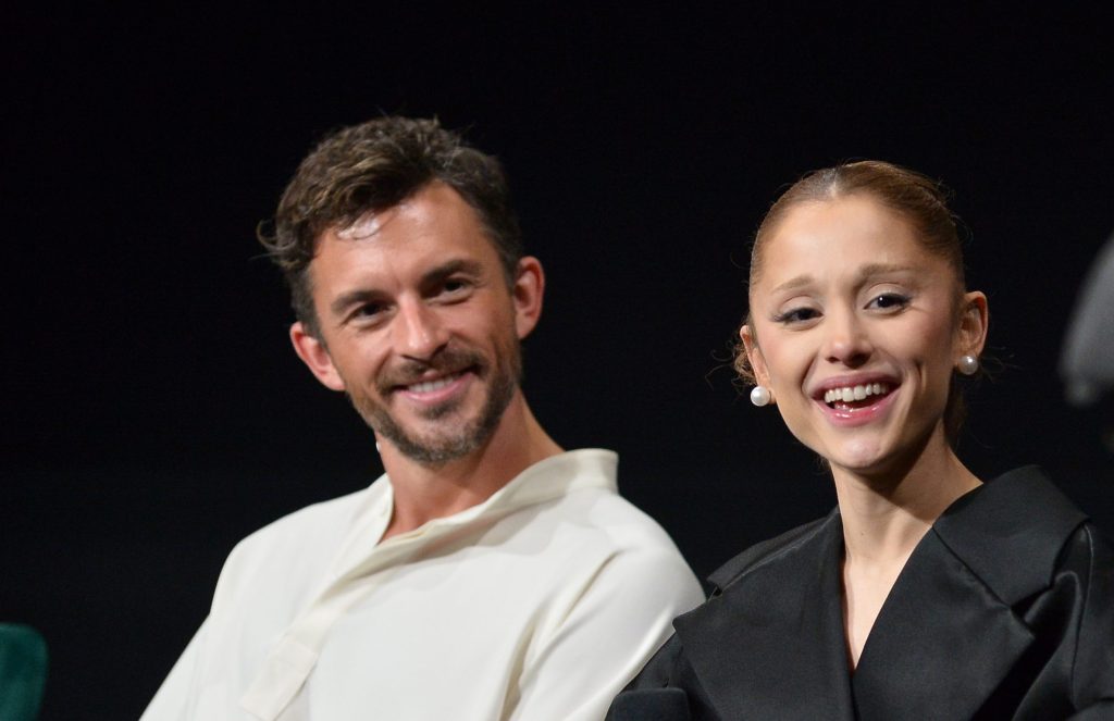 Jonathan Bailey & Ariana Grande Confirmed For ‘Sunday In The Park With George’