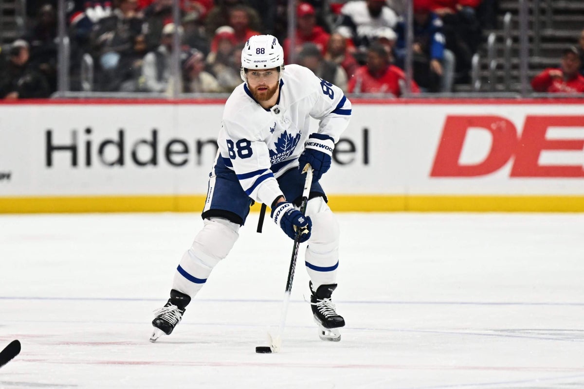 William Nylander says frustration led to middle finger gesture; hopes to return before Olympics