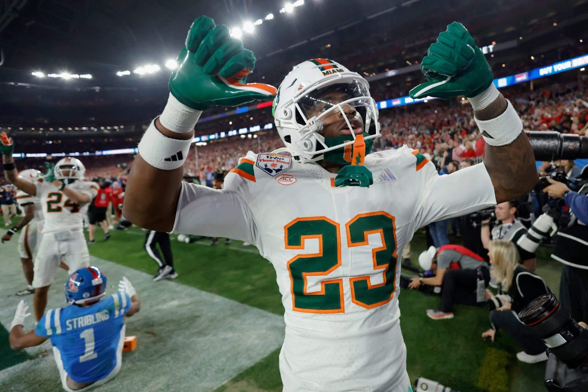 Was Ole Miss robbed of a pass-interference call on Hail Mary vs. Miami?