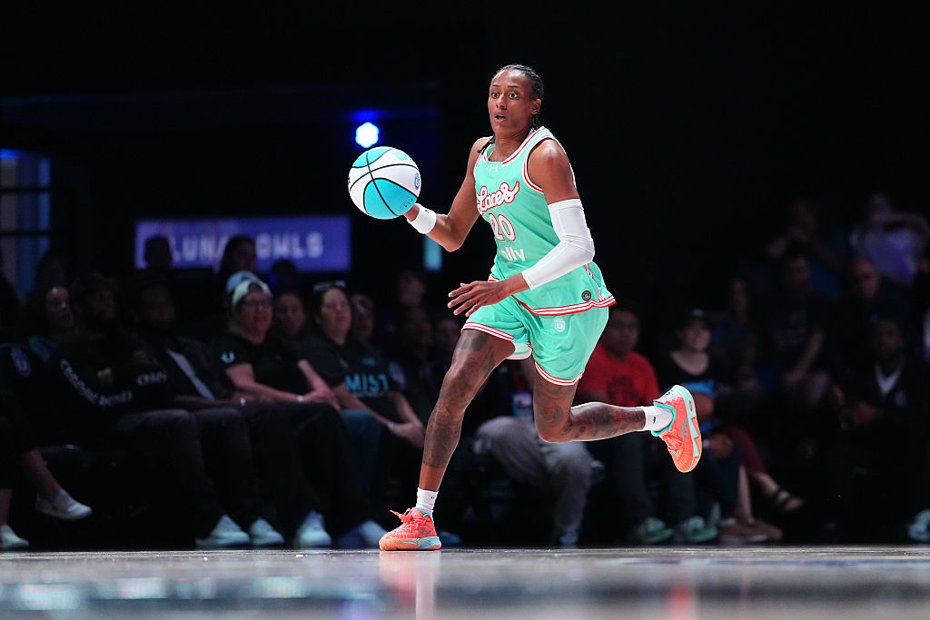 MEDLEY, FLORIDA - JANUARY 10: Brittney Sykes #20 of the Laces drives to the basket against the Mist during the third quarter at Sephora Arena on January 10, 2026 in Medley, Florida.