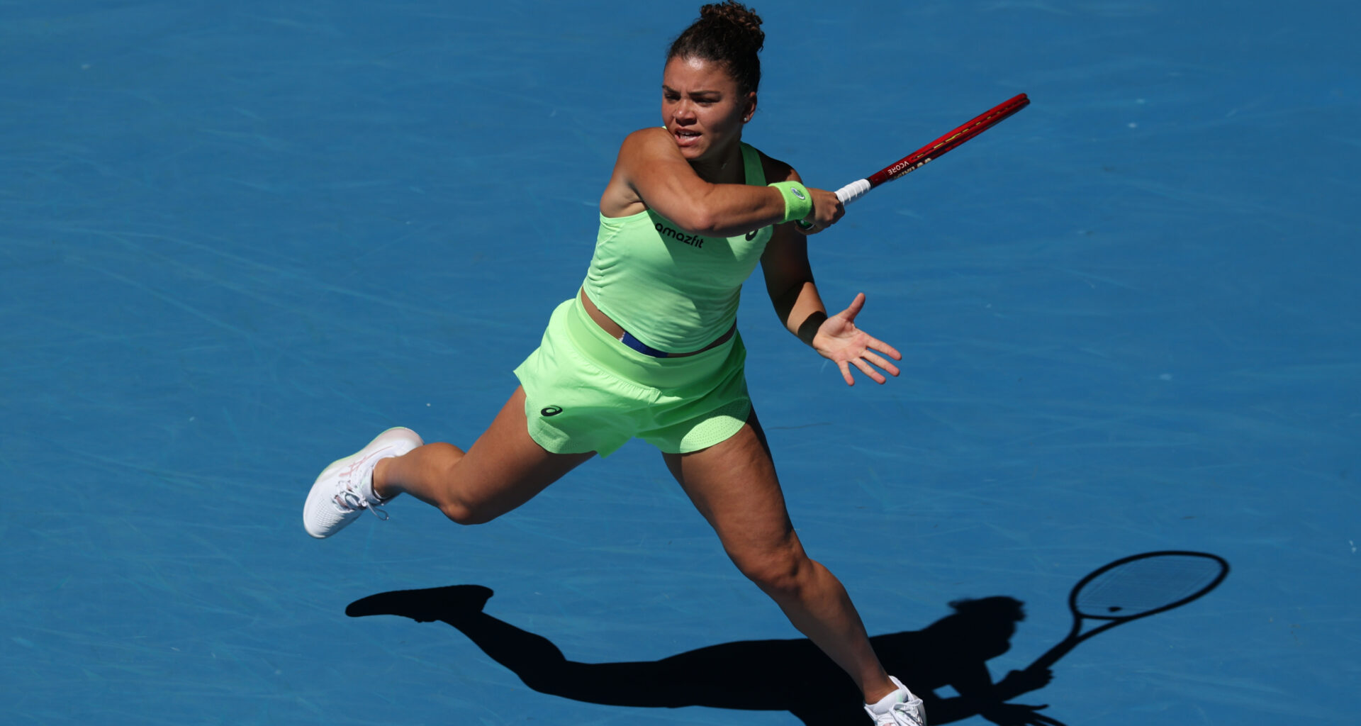 Paolini, Sakkari lead early Day 1 Australian Open winners