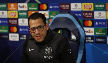 Liam Rosenior adds unseen 17-year-old to Chelsea's squad to face Napoli