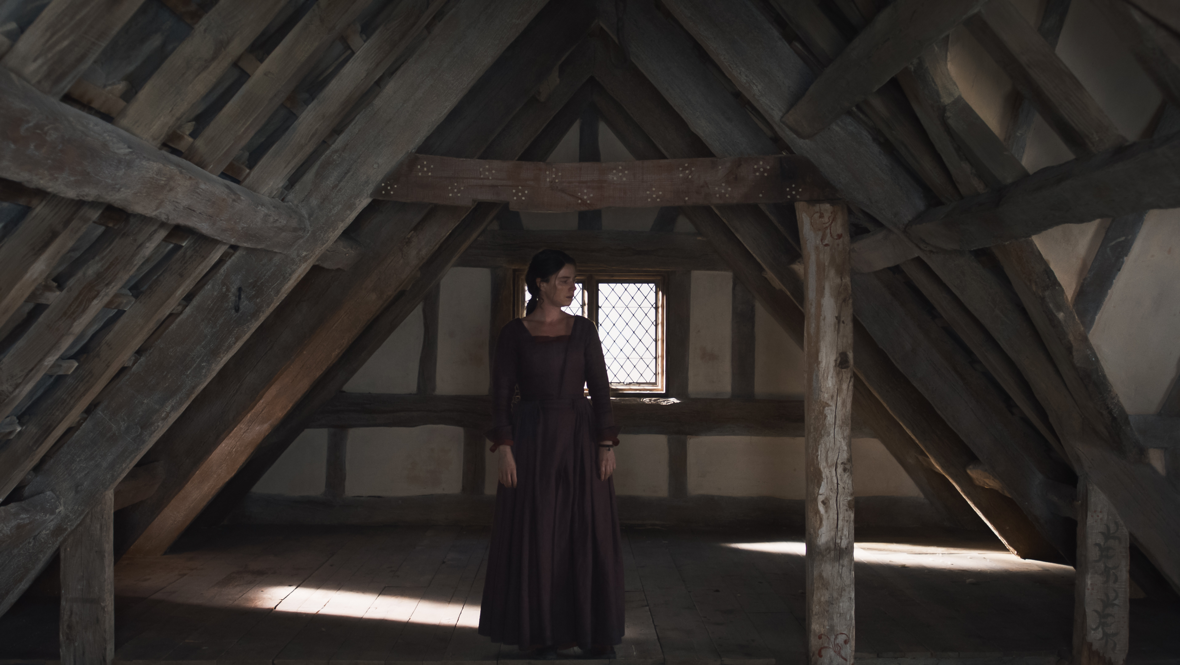 HAMNET_FP_00001_R Jessie Buckley stars as Agnes in director Chloé Zhao’s HAMNET, a Focus Features release. Credit: Courtesy of Focus Features / © 2025 FOCUS FEATURES LLC