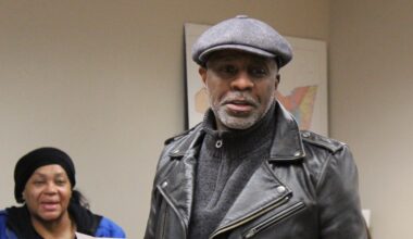 Preservationists Race To Stop Hill Building Demo